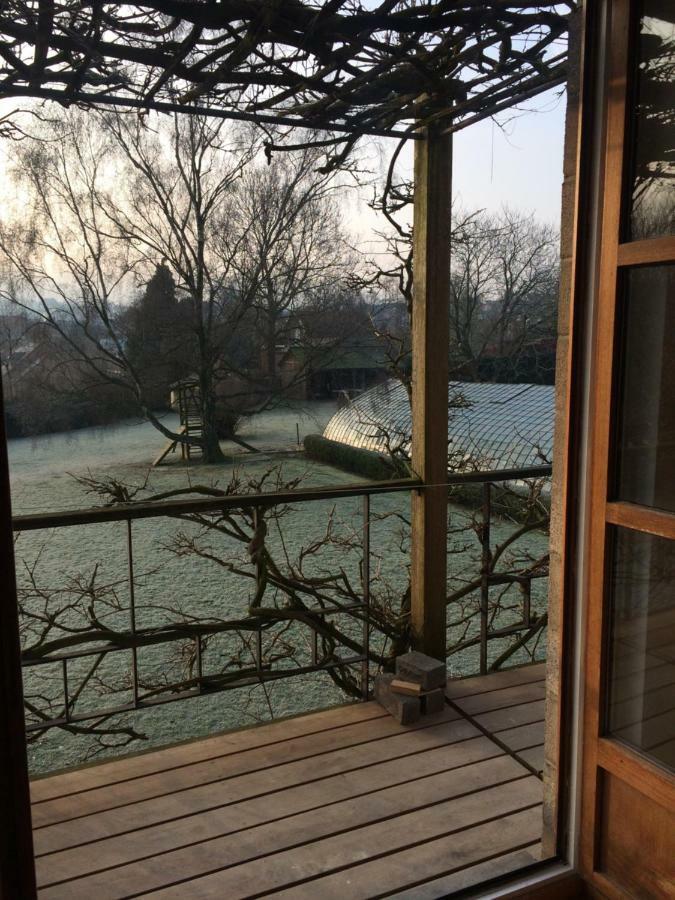Le Jardin Des Sources Bed & Breakfast Ла Юлп Екстериор снимка
