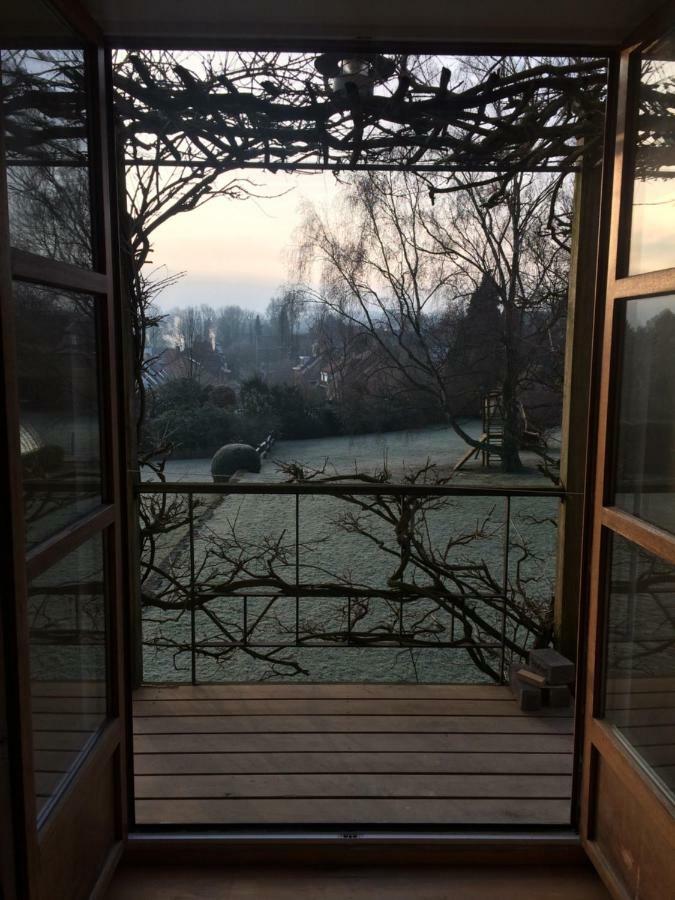 Le Jardin Des Sources Bed & Breakfast Ла Юлп Екстериор снимка
