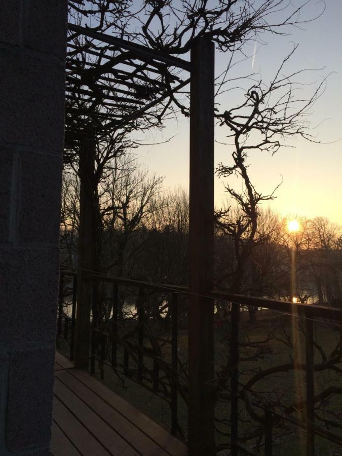 Le Jardin Des Sources Bed & Breakfast Ла Юлп Екстериор снимка