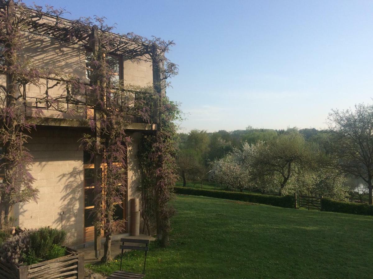 Le Jardin Des Sources Bed & Breakfast Ла Юлп Екстериор снимка